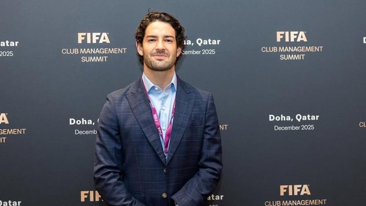 Alexandre Pato Bidik Colchester United: Mantan Bintang AC Milan Siap Akuisisi Klub Inggris Alexandre Pato Bidik Colchester United: Mantan Bintang AC Milan Siap Akuisisi Klub Inggris