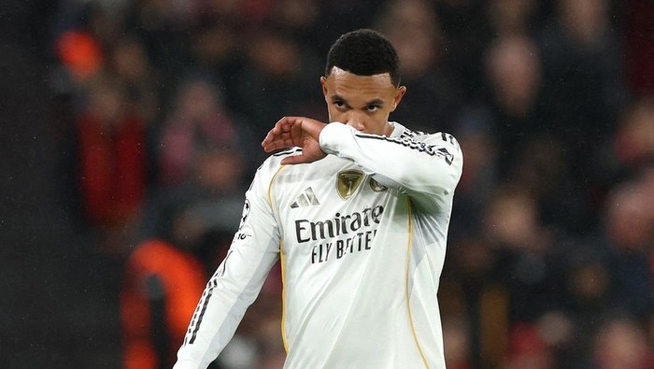 Alvaro Arbeloa Dikabarkan Minta Trent Alexander-Arnold Tinggalkan Real Madrid demi Kebaikan Karier