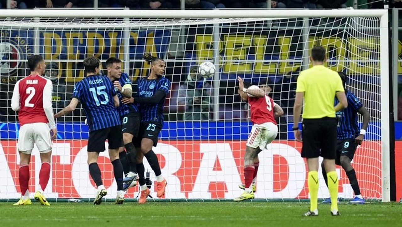 Arsenal Sikat Inter Milan 3-1, Brace Gabriel Jesus Pastikan The Gunners Kuasai Liga Champions Arsenal Sikat Inter Milan 3-1, Brace Gabriel Jesus Pastikan The Gunners Kuasai Liga Champions