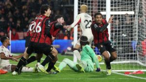 Bournemouth Sikat Liverpool 3-2: The Reds Cetak Rekor Kekalahan Menit Akhir di Liga Inggris