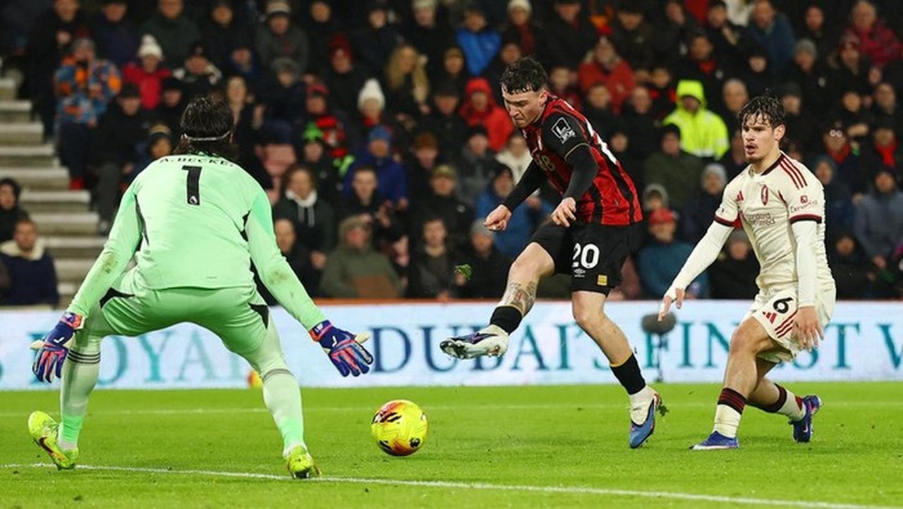 Bournemouth vs Liverpool: Evanilson dan Jimenez Bawa The Cherries Unggul 2-1 di Babak Pertama