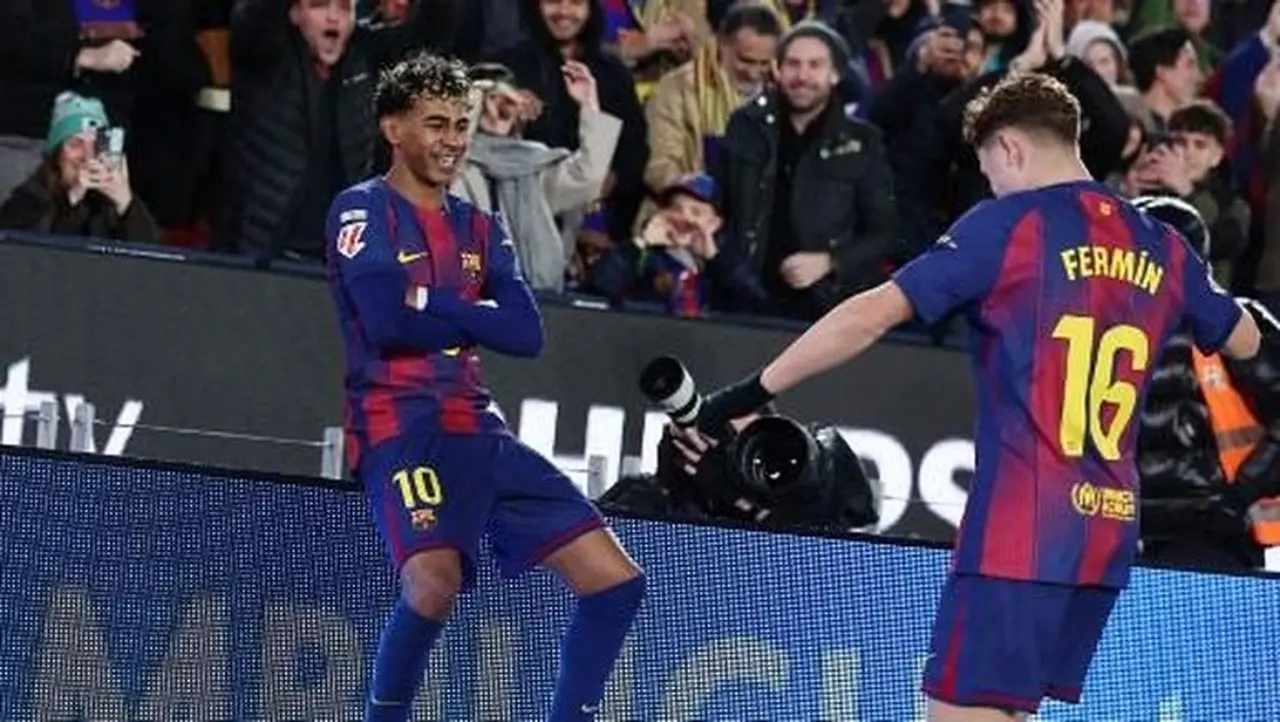 Bungkam Real Oviedo 3-0, Lamine Yamal Bawa Barcelona Kembali ke Puncak Klasemen Liga Spanyol Bungkam Real Oviedo 3-0, Lamine Yamal Bawa Barcelona Kembali ke Puncak Klasemen Liga Spanyol