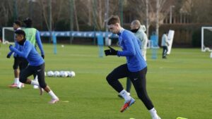 Chelsea Tekuk Pafos 1-0 Tanpa Cole Palmer, Liam Rosenior Beri Kabar Terbaru Soal Cedera Sang Bintang