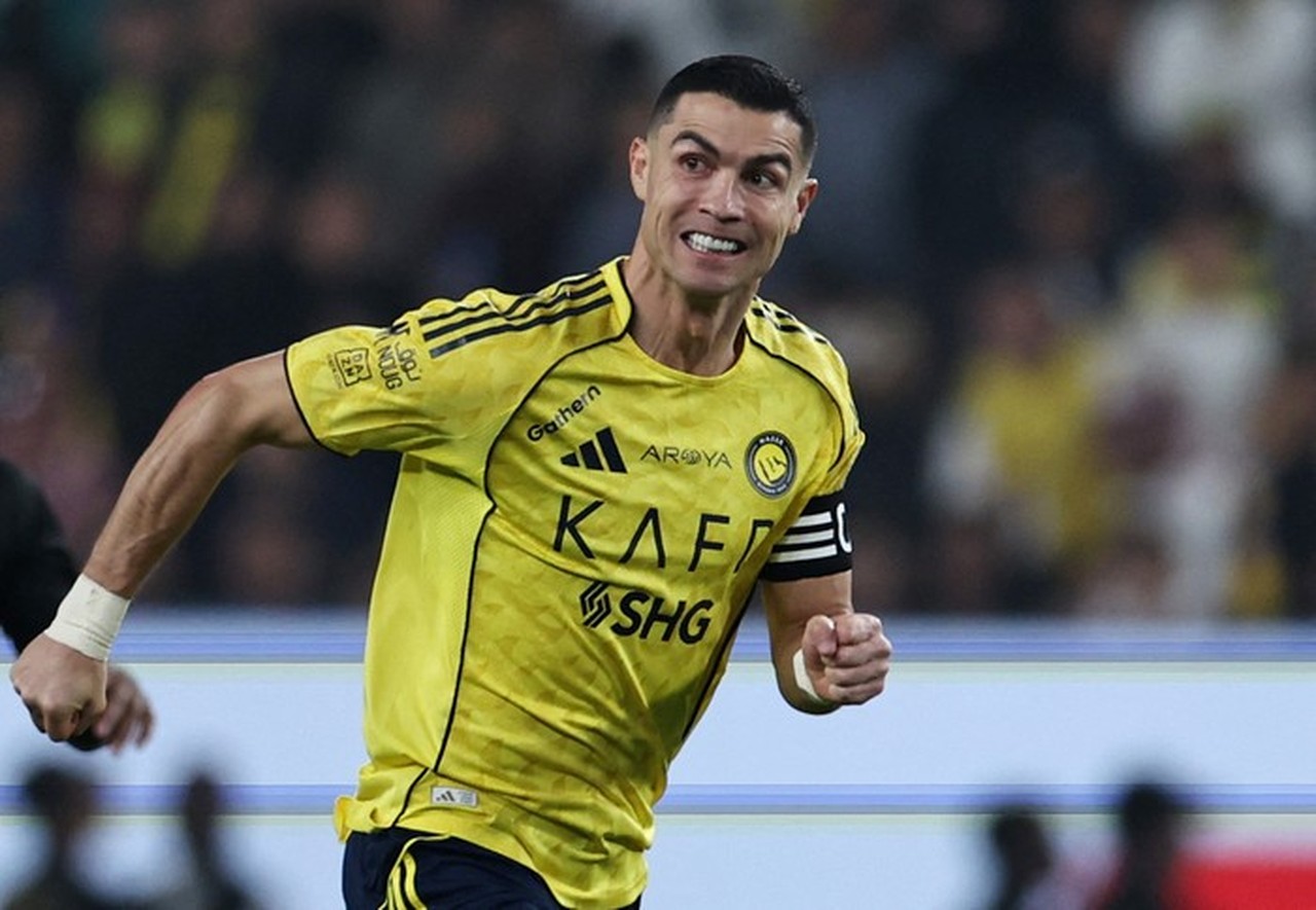 Cristiano Ronaldo Bidik Pensiun di Tahun 2027 Setelah Kontrak Bersama Al Nassr Berakhir di Usia 42 Tahun