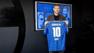 Edin Dzeko Kembali ke Jerman: Perkuat Schalke 04 Demi Tiket Piala Dunia 2026 Bersama Bosnia