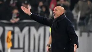 Juventus Tekuk Benfica 2-0: Luciano Spalletti Terlibat Adu Mulut dengan Fan di Allianz Stadium