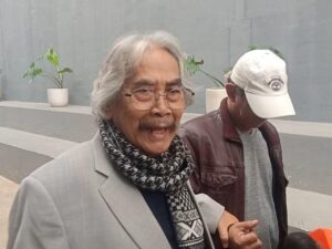 Kondisi Terkini Jaja Miharja: Mulai Bisa Berjalan dengan Tongkat Usai Setahun di Kursi Roda