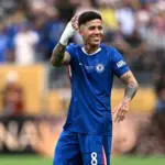 Liam Rosenior Bungkam Rumor Transfer Enzo Fernandez ke PSG: Dia Adalah Pemain Kelas Dunia Kami