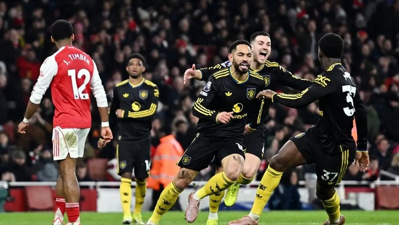 Manchester United Bungkam Arsenal 3-2 di Emirates, Setan Merah Resmi Tembus Empat Besar Klasemen