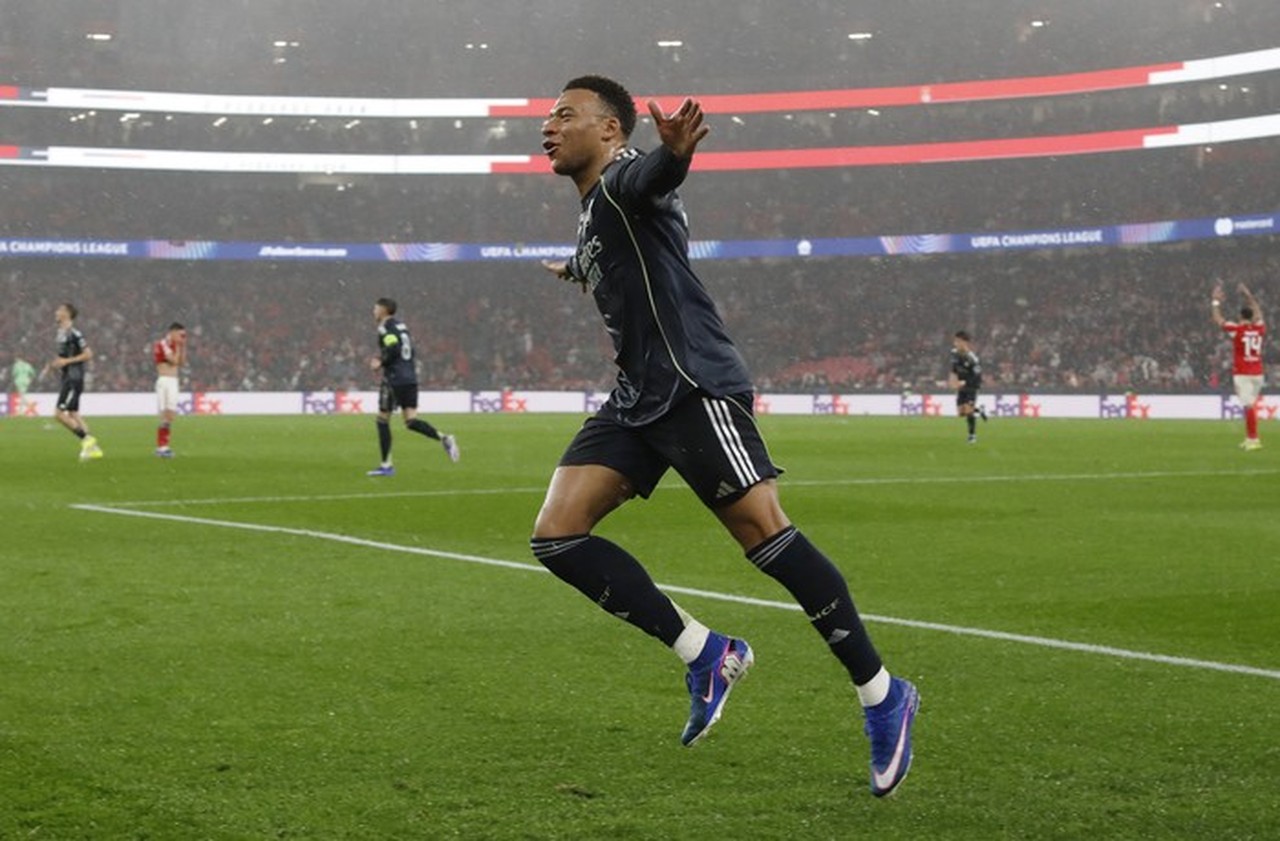 Mbappe Bungkam Pesaing, Melaju Sendirian Puncaki Daftar Top Skor Liga Champions dengan 13 Gol