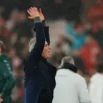 Mourinho Bungkam Real Madrid 4-2, Loloskan Benfica ke Playoff Liga Champions, Lalu Minta Maaf
