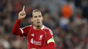 Pesta Gol di Anfield! Liverpool Sikat Qarabag 6-0, Virgil van Dijk Cetak Rekor Assist Bek Tengah
