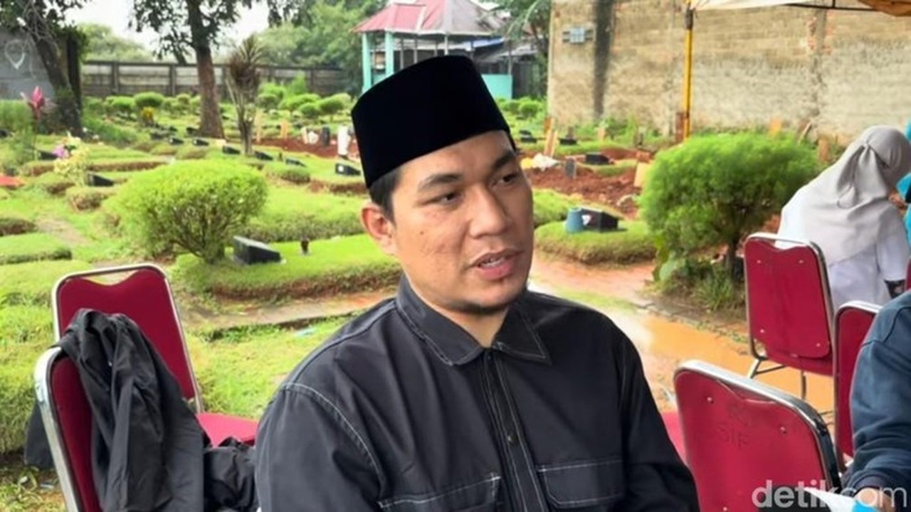 Rizal Armada Ungkap Penyebab Anak Keempat Meninggal dalam Kandungan di TPU Jombang Rizal Armada Ungkap Penyebab Anak Keempat Meninggal dalam Kandungan di TPU Jombang