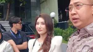 Sarwendah Serahkan Bukti Anak Kandung ke Polisi, Bantah Tudingan Fitnah Asal-Usul Thalia Putri Onsu