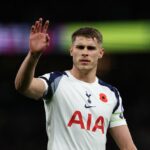 Tottenham Siap Jual Micky van de Ven, Bidik Rekor Transfer Termahal Liga Inggris Lampaui Isak