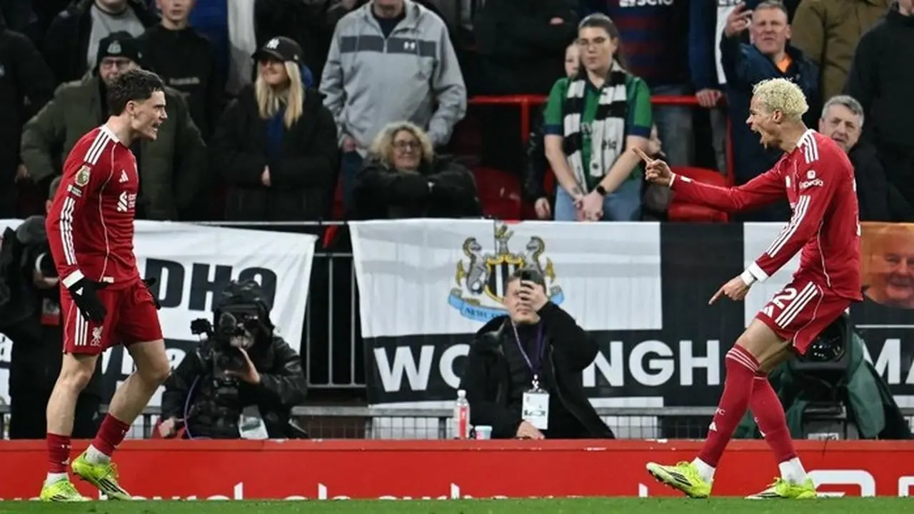 Liverpool vs Newcastle United: The Reds Gilas The Magpies 4-1 di Anfield, Duet Ekitike-Wirtz Berpesta