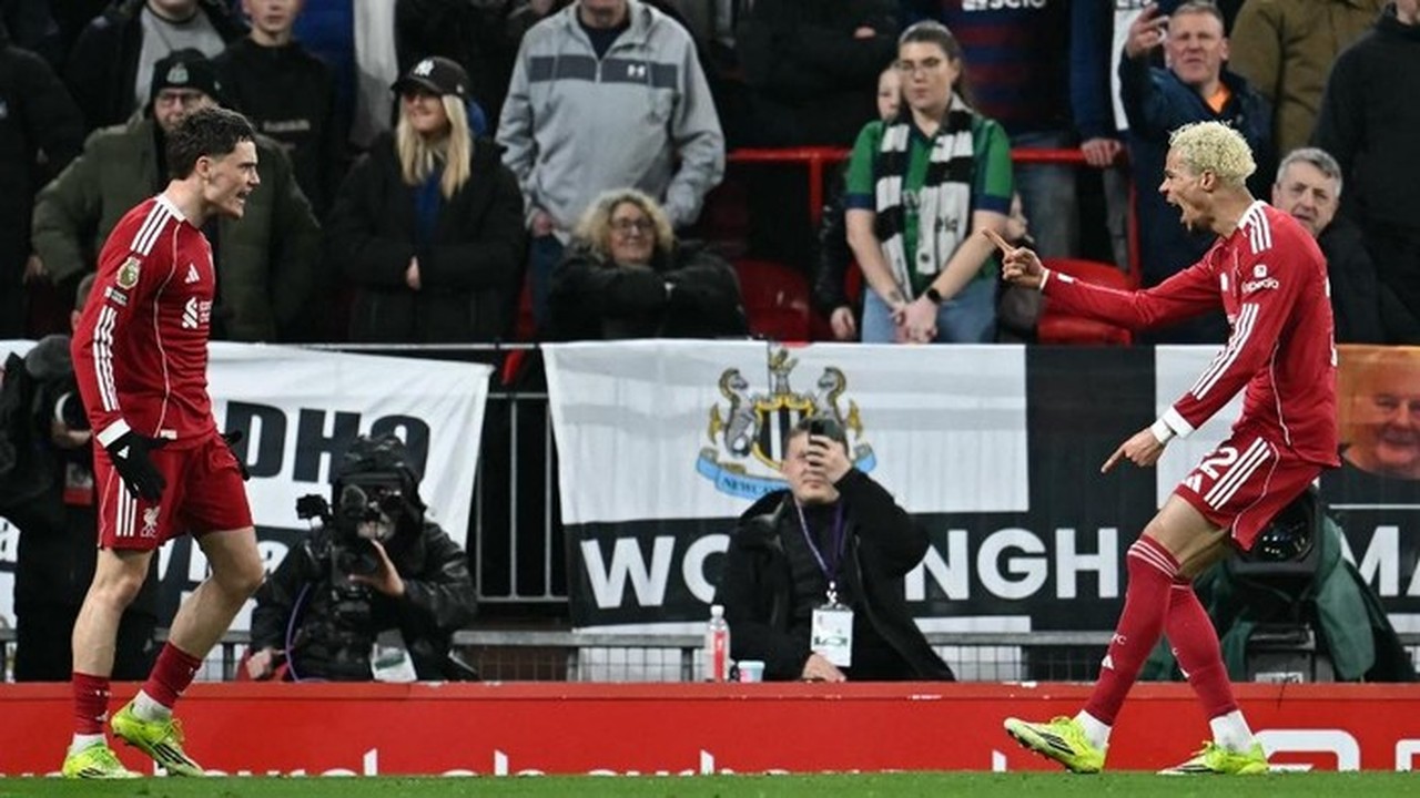 Liverpool vs Newcastle United: The Reds Gilas The Magpies 4-1 di Anfield, Duet Ekitike-Wirtz Berpesta