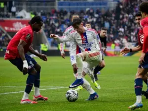 Lyon Sikat Lille 1-0, Noah Partey Pastikan Tiga Poin Penting dan Pertahankan Posisi Empat Klasemen