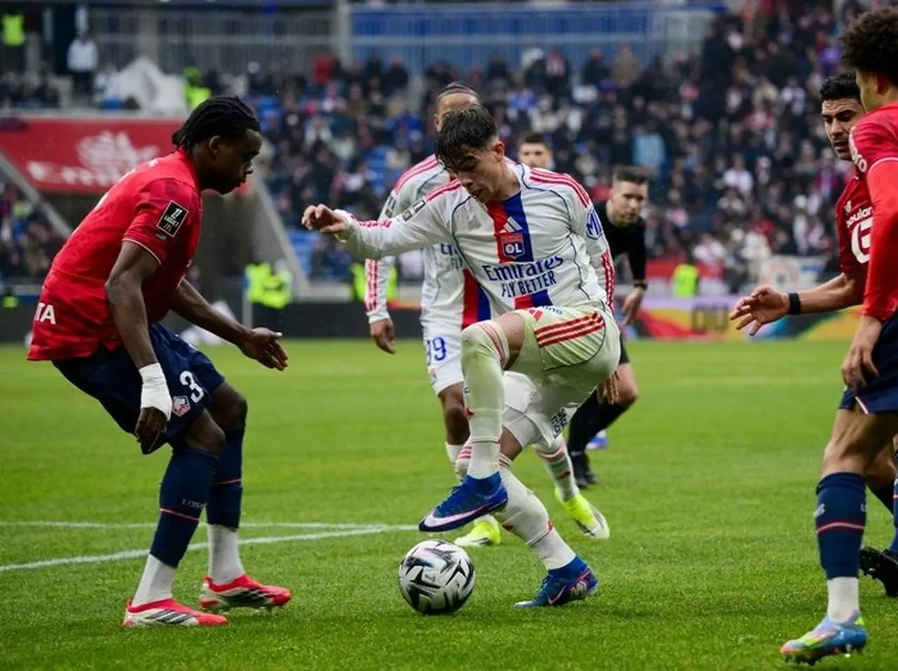 Lyon Sikat Lille 1-0, Noah Partey Pastikan Tiga Poin Penting dan Pertahankan Posisi Empat Klasemen