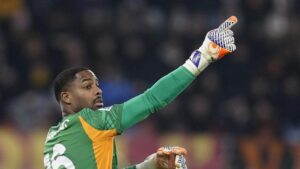 Resmi! Mike Maignan Teken Kontrak Baru, AC Milan Kunci Benteng Pertahanan Hingga 2031